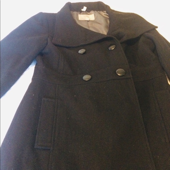 Black Recycled Wool Trench Coat Size Medium - Picture 3 of 16